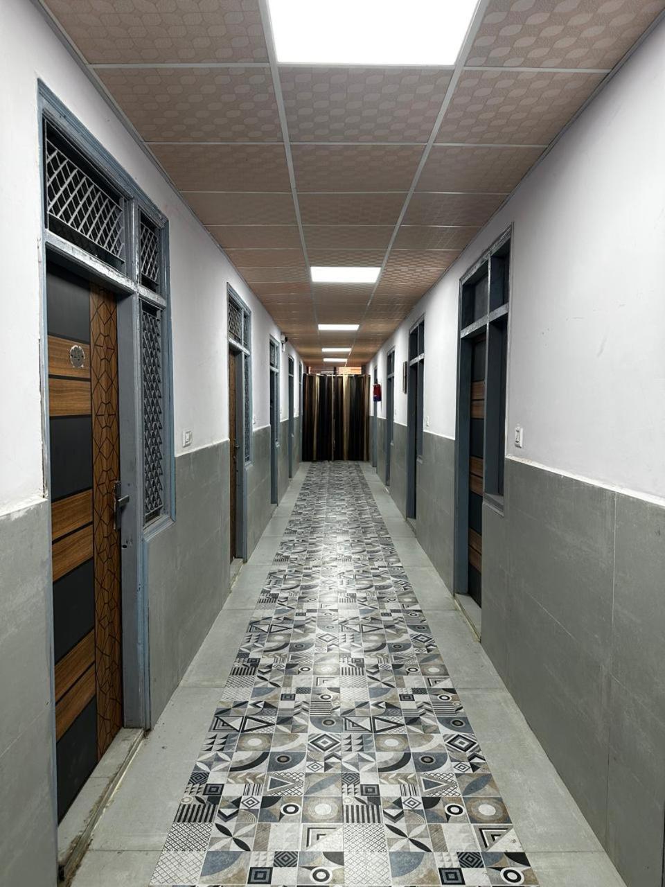 New Signature Village New Delhi Buitenkant foto